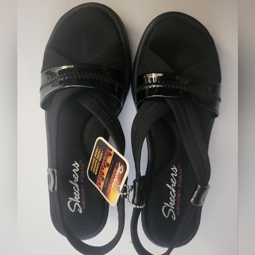 New Skechers Cali Sandals